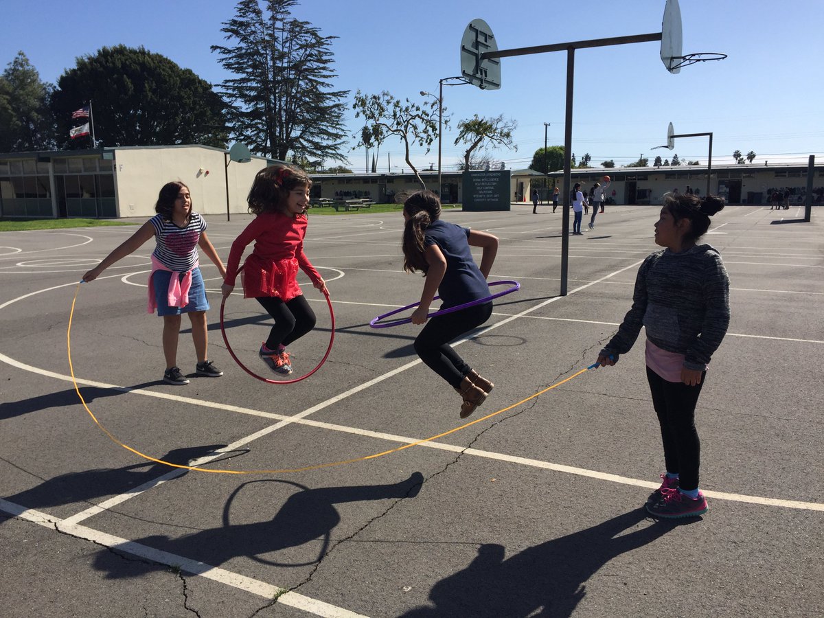 ZeyenCobras's tweet photo. #ParentsinAction and #ZeyenPTO sponsored a terrific Jump Rope 4 Heart event and raised over $900 for @American_Heart! @GGUSD #ZeyenPride https://t.co/bSHSzryBuv