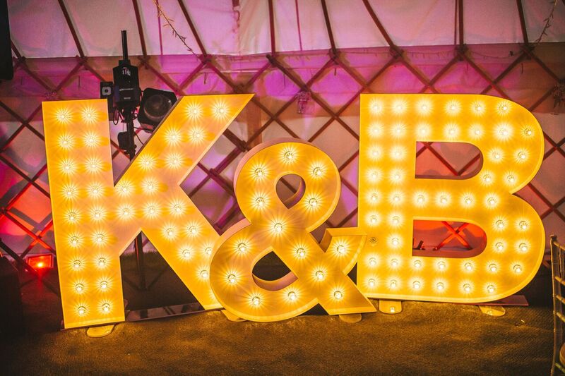 Embrace the countryside around you &amp; put your own stamp on your #wedding venue! ow.ly/HTfo30858nS #romance #weddingday #love
