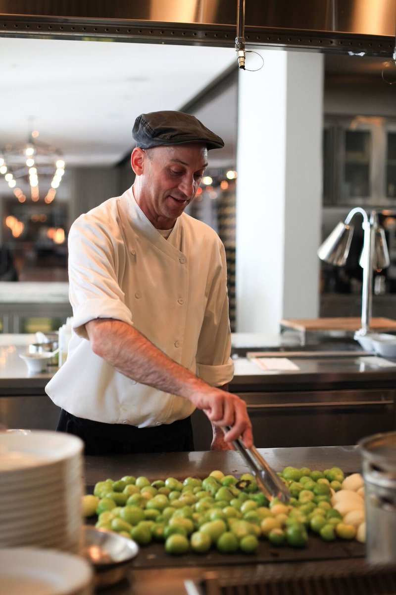 RHweho's tweet photo. Fresh salsa is on its way! #la #food #weho #dining https://t.co/xBHCI8SadI