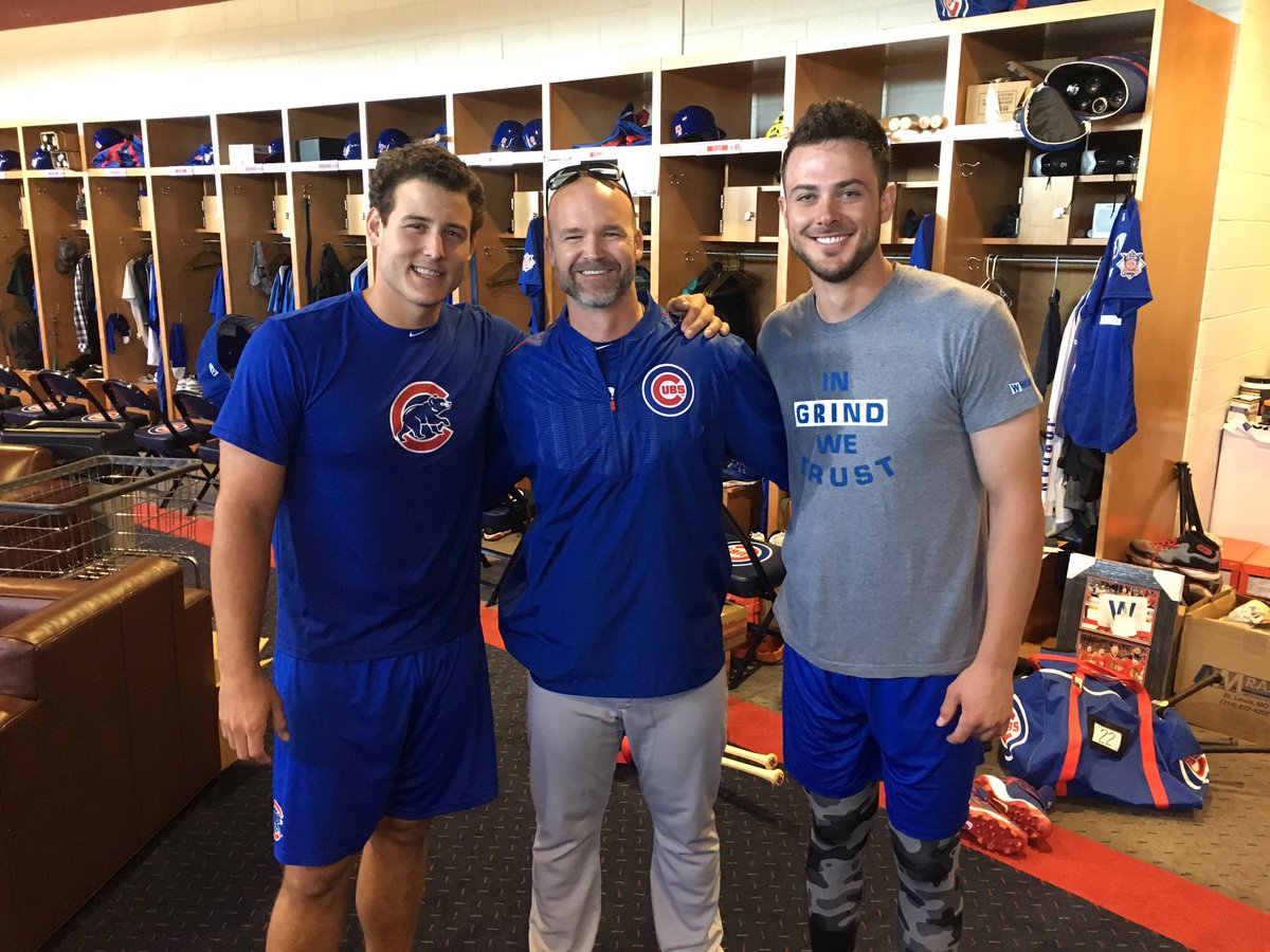 Cubs's tweet photo. Grandpa's in town. #SpringTraining https://t.co/ZaS5XgGEbH