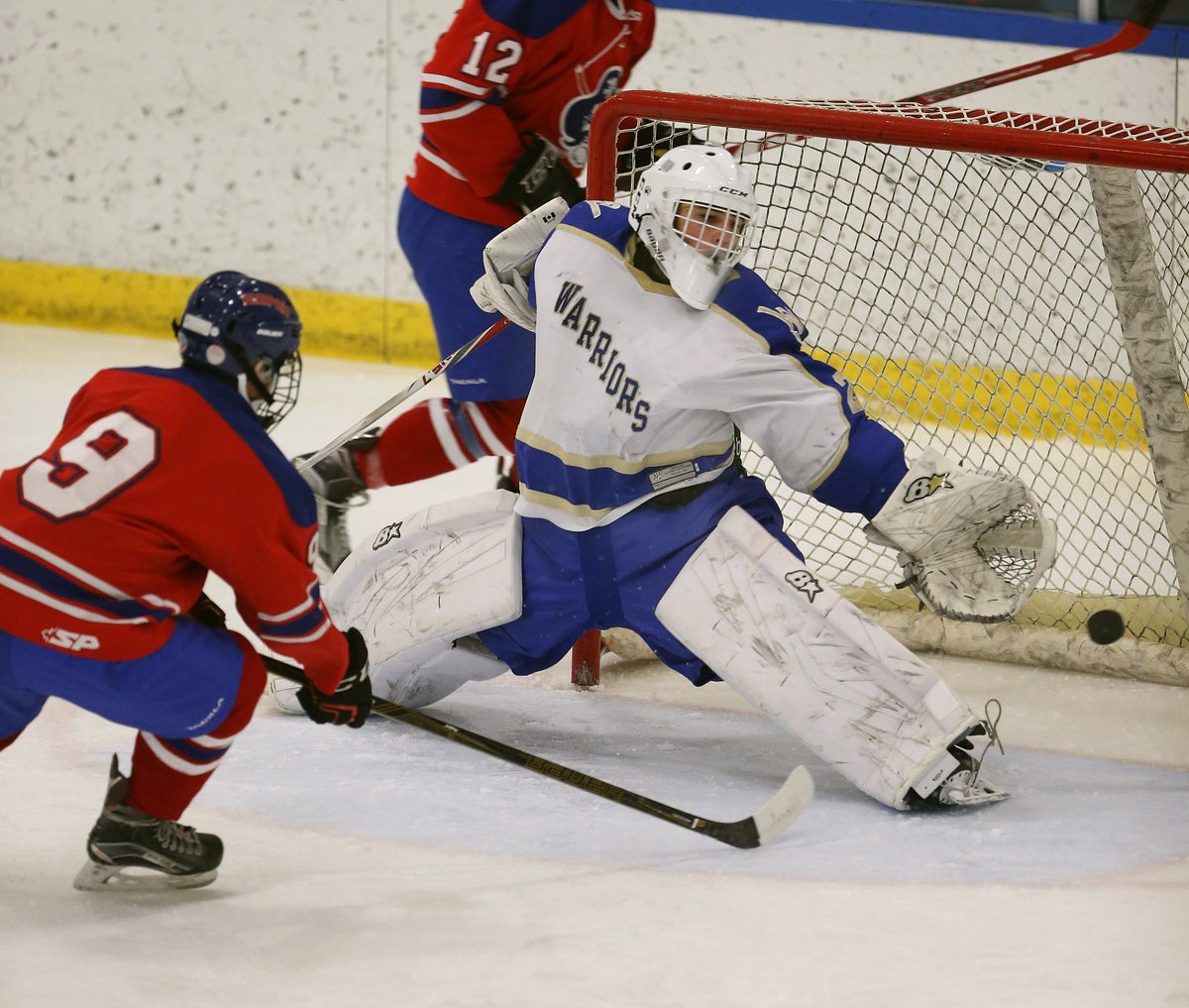 WCSDProud's tweet photo. @HockeySchroeder ice hockey varsity sectional tonight v GC @Webstericearena 8PM. B there @WSWarriorCrew @SchroederSports @SchroederHS 🏒🏒🏒 https://t.co/Yu3UShBnFb