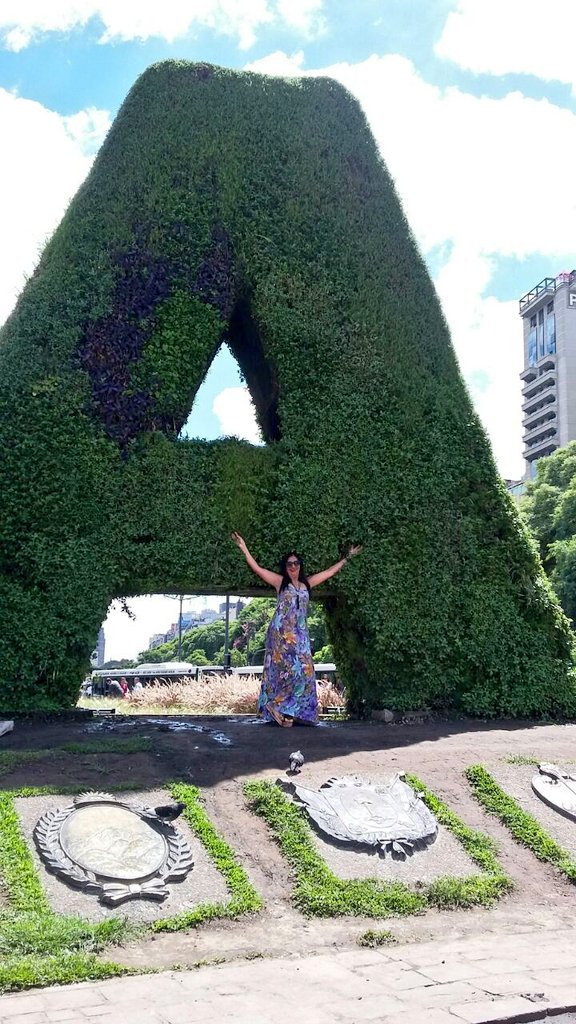 carlxsaquiles23's tweet photo. GRACIAS A TU MAMA MARISELA,  @natigumadicta PXR LA DEDICATXRIA 

DE LA "A" DE AQUILES 😂😂😂

 Q BUENA XNDA TU MAMA!! SALUDXS DEL #23 #INMXRTAL https://t.co/sznl5GeiFP