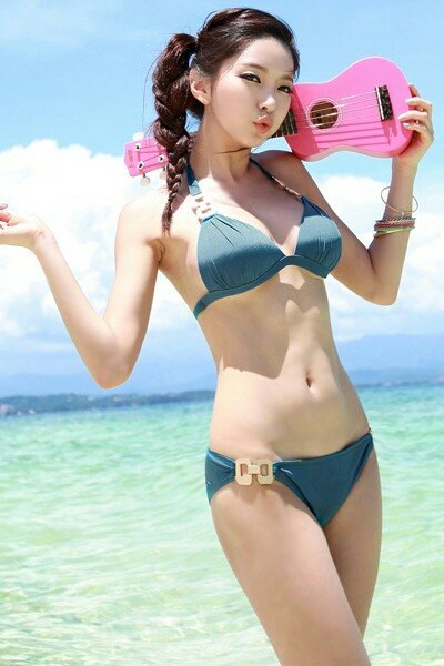 Hot korean bikini