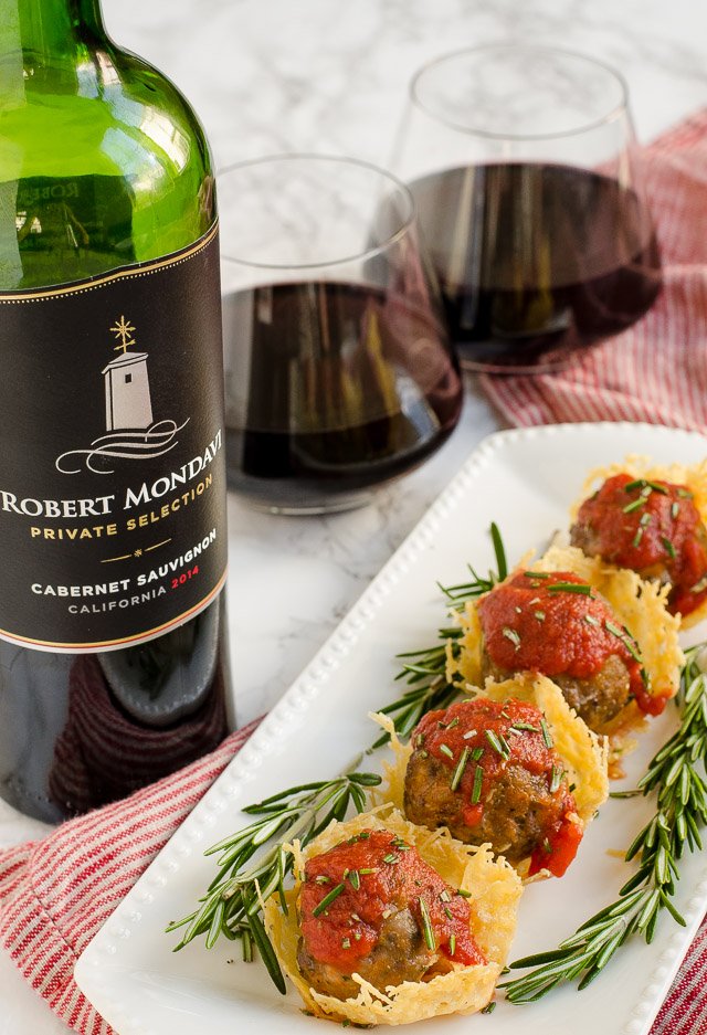ReadyToYumble's tweet photo. Msg 4 21+ MEATBALL PARMESAN CUPS + Robert Mondavi Private Selection = Oscar party ready! 🍷🎉 https://t.co/eOPsRzv7pu #RMPSNewLook #shop #ad https://t.co/GBOMSP4NxC