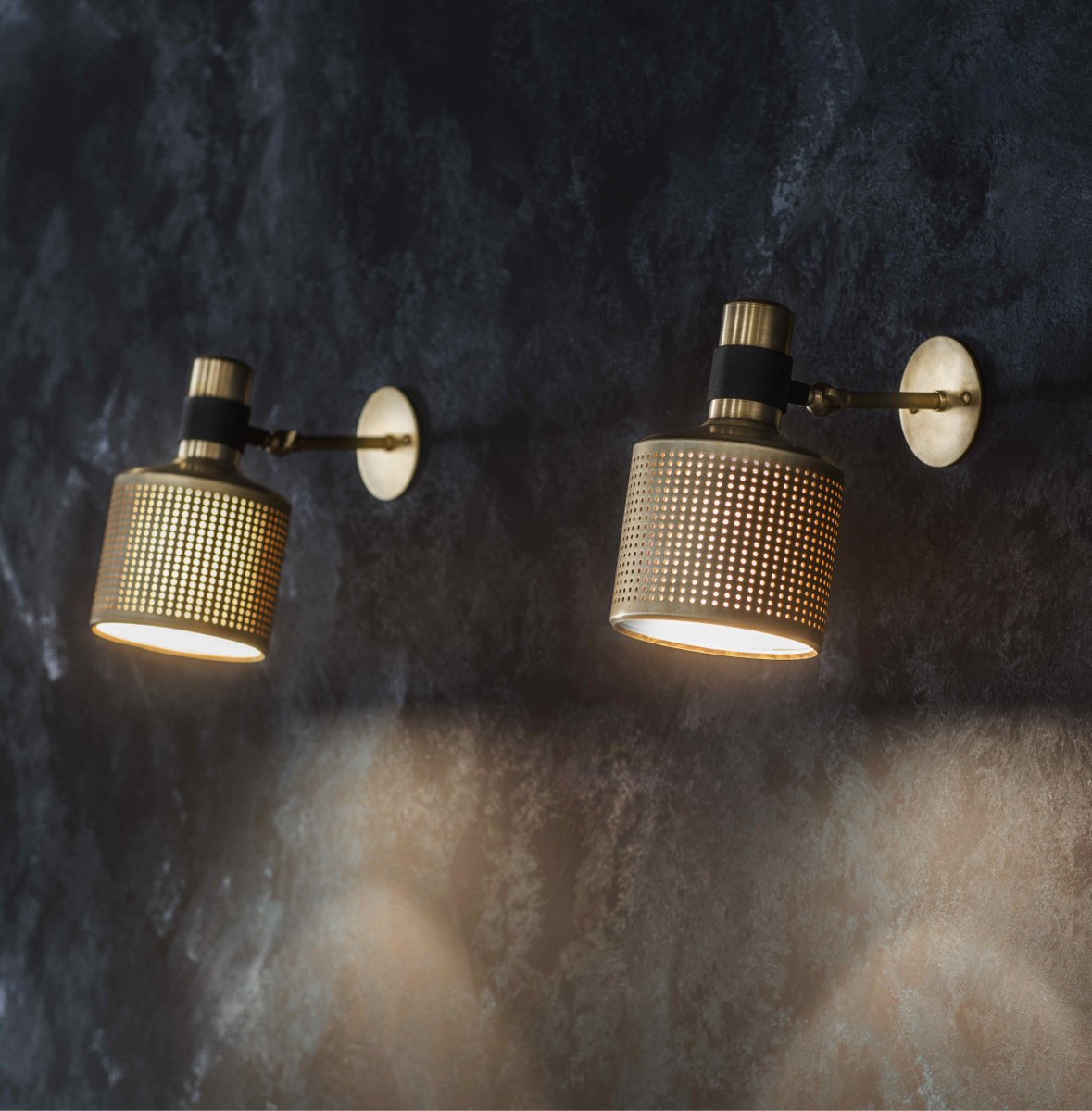 A perfect pair! Single Riddle wall light's looking striking in brass and black.