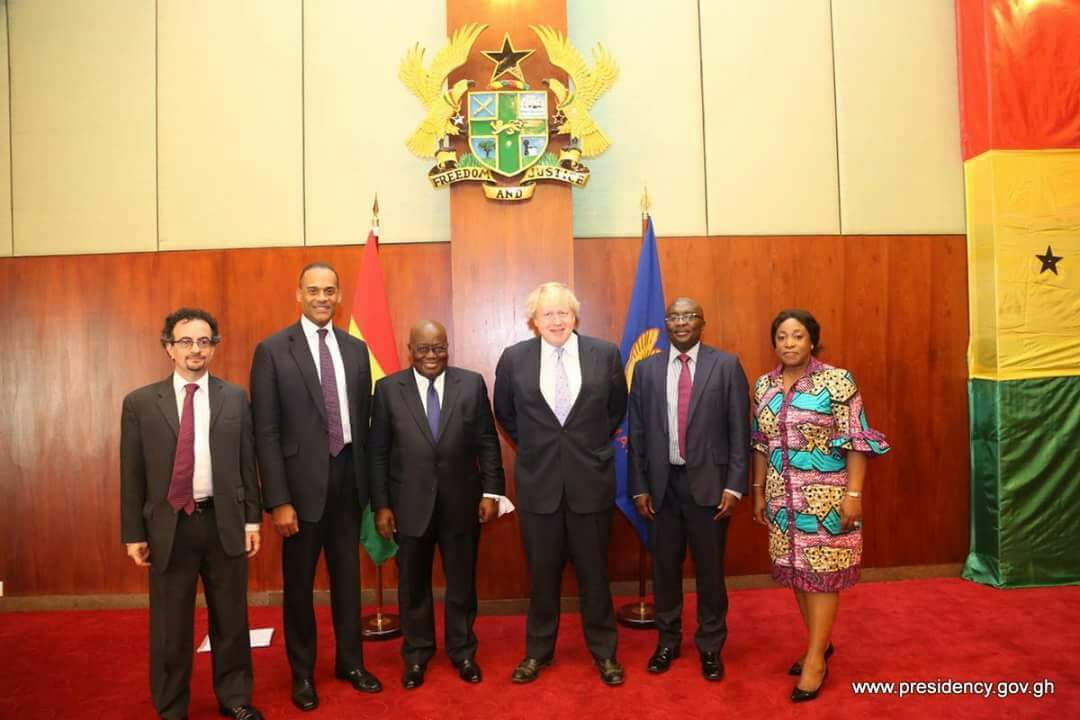 NanaAnsahObofou's tweet photo. When former mayor of London,now UK foreign secretary Boris Johnson paid a courtesy call on President Akufo Addo at de Jubilee House..... https://t.co/ihGz6o8uHY