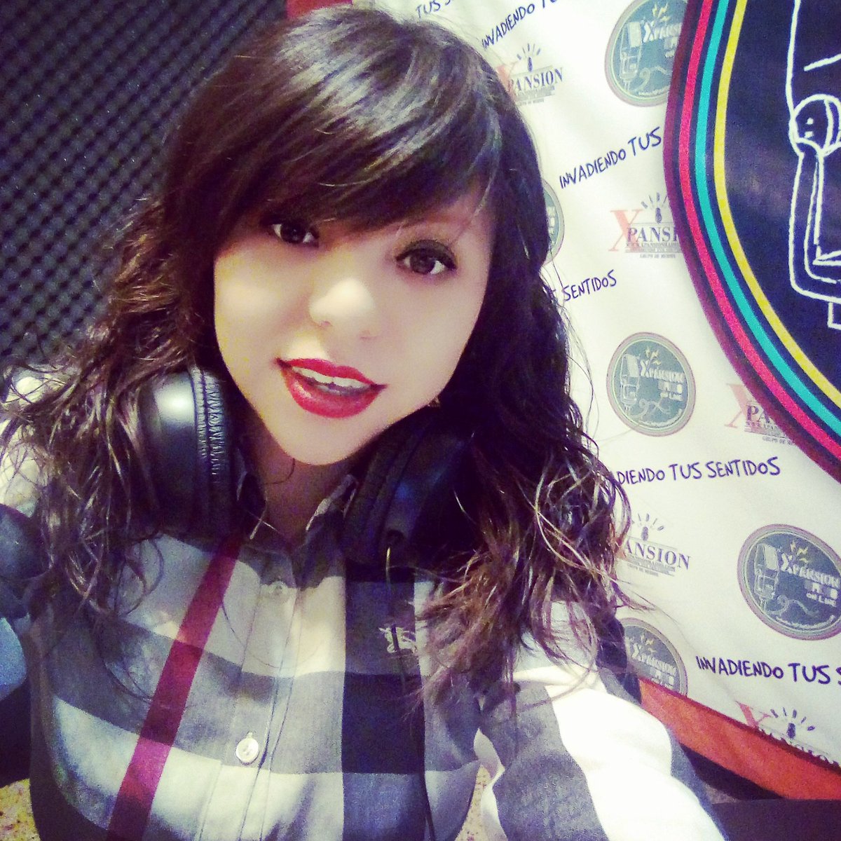 Ya esta de regreso Teen  Pop en este mes del amorssh!! 💓 
Y ustedes cuando dieron su primer beso?? 💋
xpansionradio.com