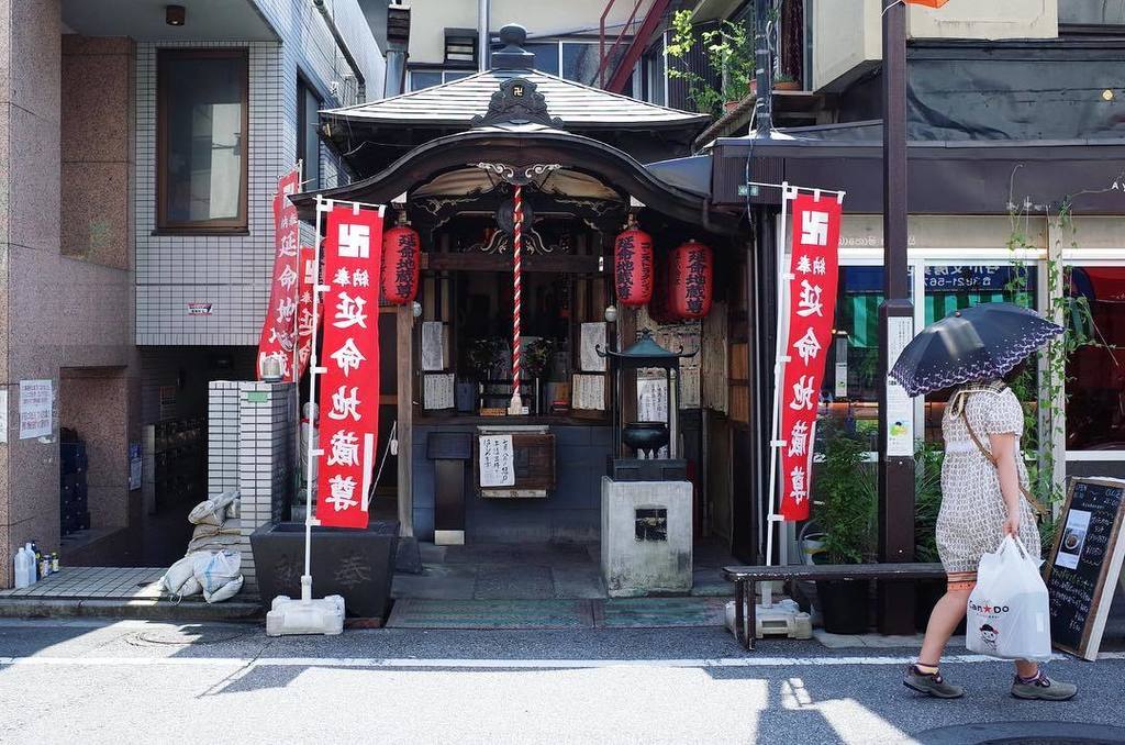 fed_blue's tweet photo. Yanaka Street
定点観測的な
#ricohgr #ricoh #grd #yanaka #tokyo #snapshots #ig_snapshot #ig_cap… https://t.co/BgFKr0AAyL https://t.co/jwf3U3FSpt