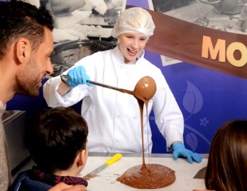 STtrustfund's tweet image. Have you shared yet? Tell us your best #BudgetFun tips for #HalfTerm- you could win a £57  ticket for Cadbury World ow.ly/rCGt3091mtw