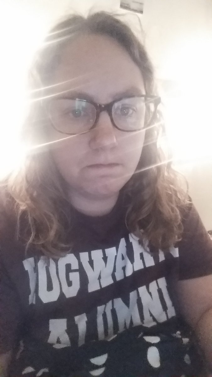 charlotteisrea3's tweet photo. #DepressionSelfie today is not a good day :( https://t.co/myK5EO8oBx