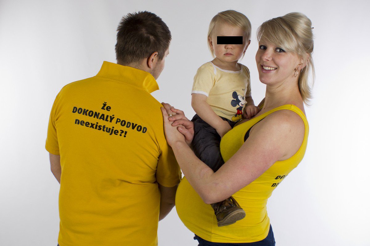 KPerfectworld's tweet image. Premiéra dokumentárního filmu Perfect World - Perfect Podvod  na uložto: ulozto.cz/!mdWjjsrgOnJR/…