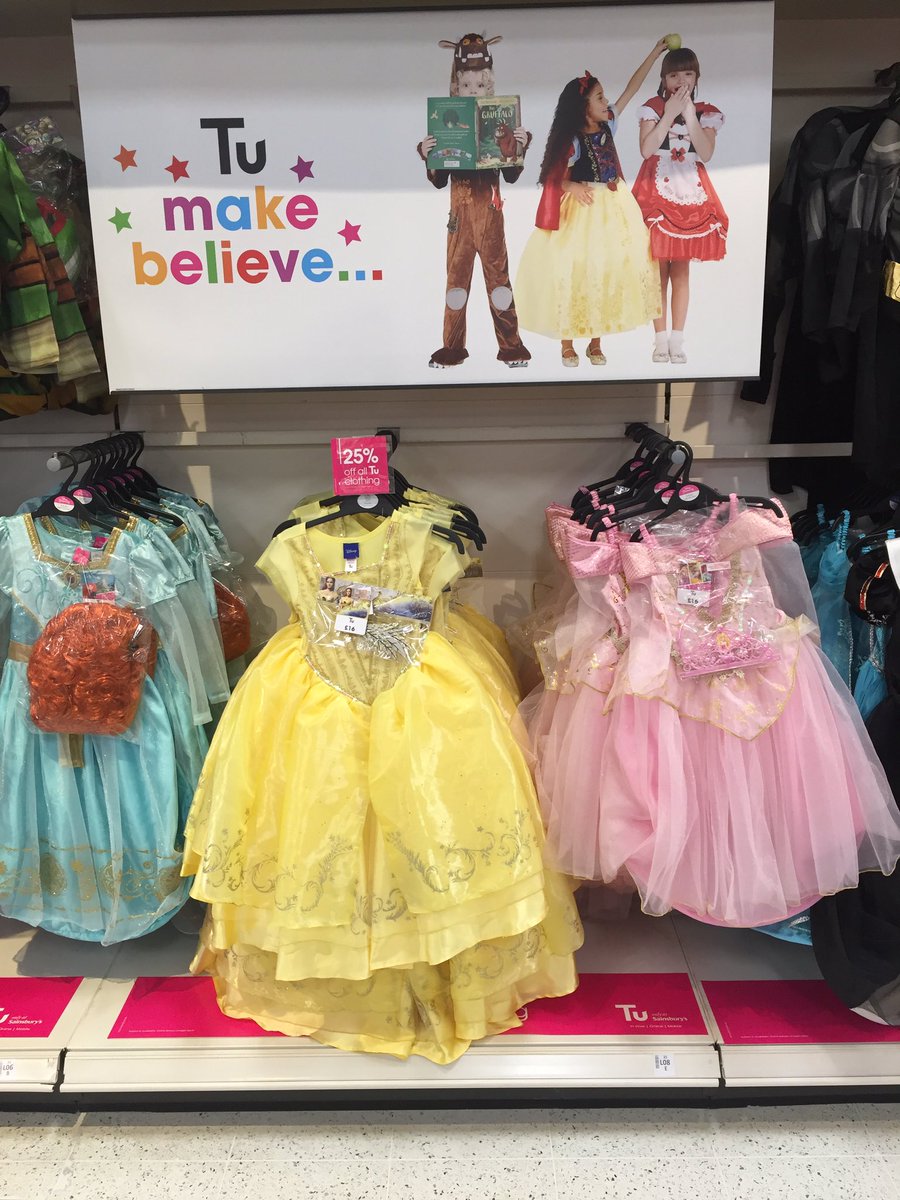 Michele_Lnorth's tweet photo. 25% off dress up anyone?! https://t.co/DHDuKsTCOt