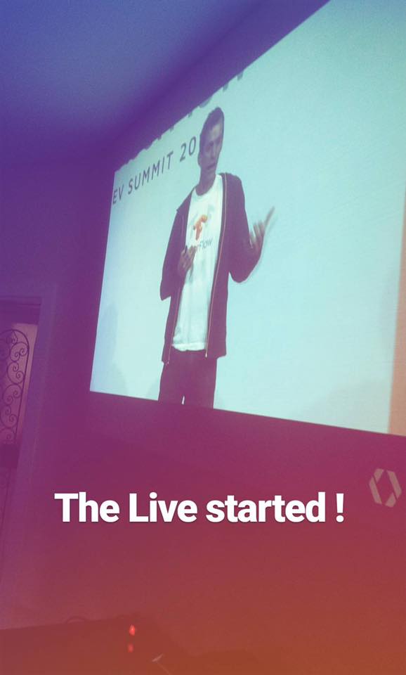 GDGRabat's tweet photo. The live has started ! #tensorflow #gdg #gdgmena #gdgrabat https://t.co/K8IwzxaXja