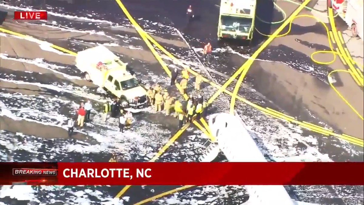 Passenger jet strikes deer during takeoff from Charlotte airport https://t.co/ZDdt7qfXzI