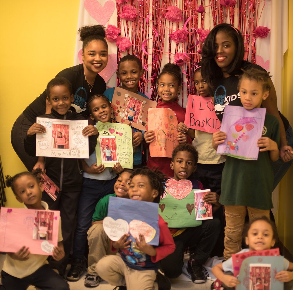 BankRoll_Lo's tweet photo. Daily Agenda: I Can Make A Difference In My Community.๐ #BasKids #ChildrenOutreach #DCGeneral #Volunteering https://t.co/pIVxZBr6V0