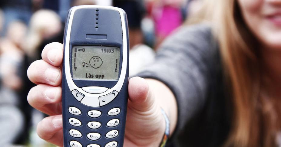 ElUniversal's tweet photo. El "indestructible" Nokia 3310 regresa al mercado mundial  #Tecnología  https://t.co/wuzeykvX1r https://t.co/CU8rahBoBk