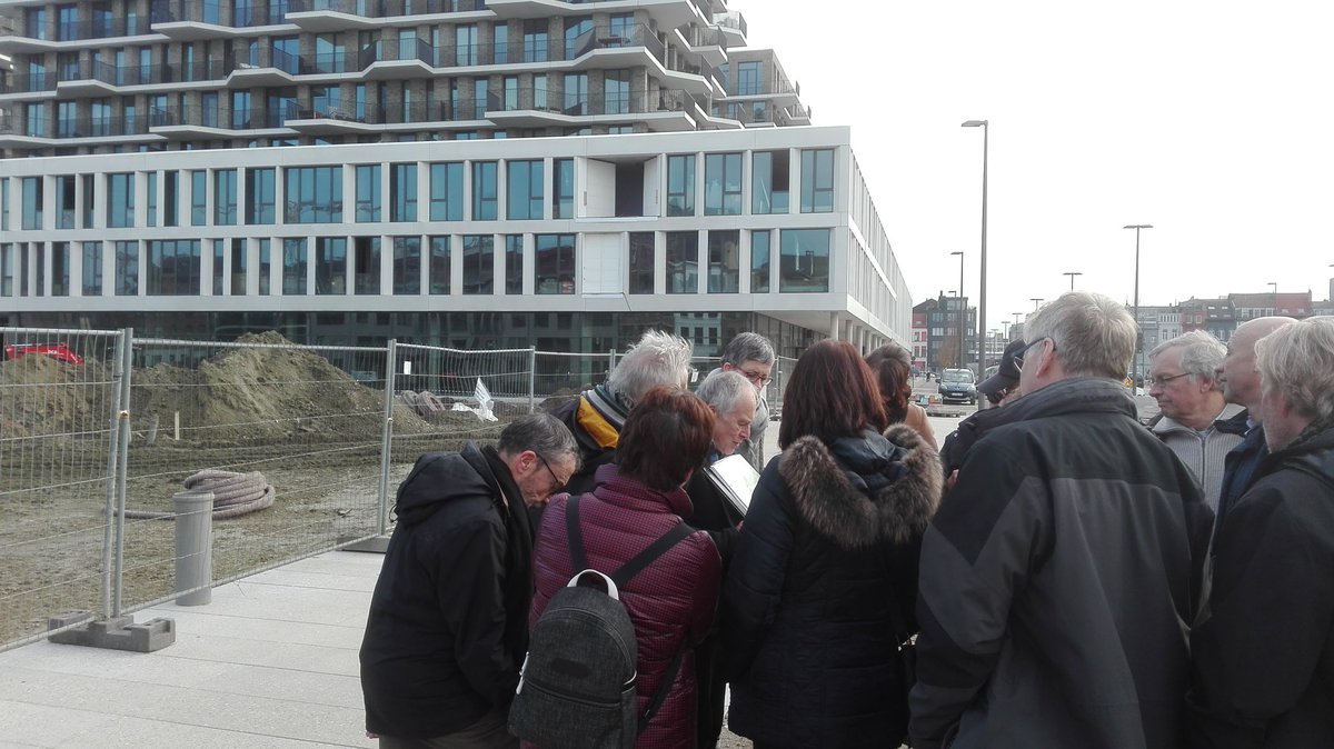 Pieter175's tweet photo. Op ontdekking in de Cadixwijk, uiteraard met @expeditiedestad . https://t.co/JU2MkssPf7