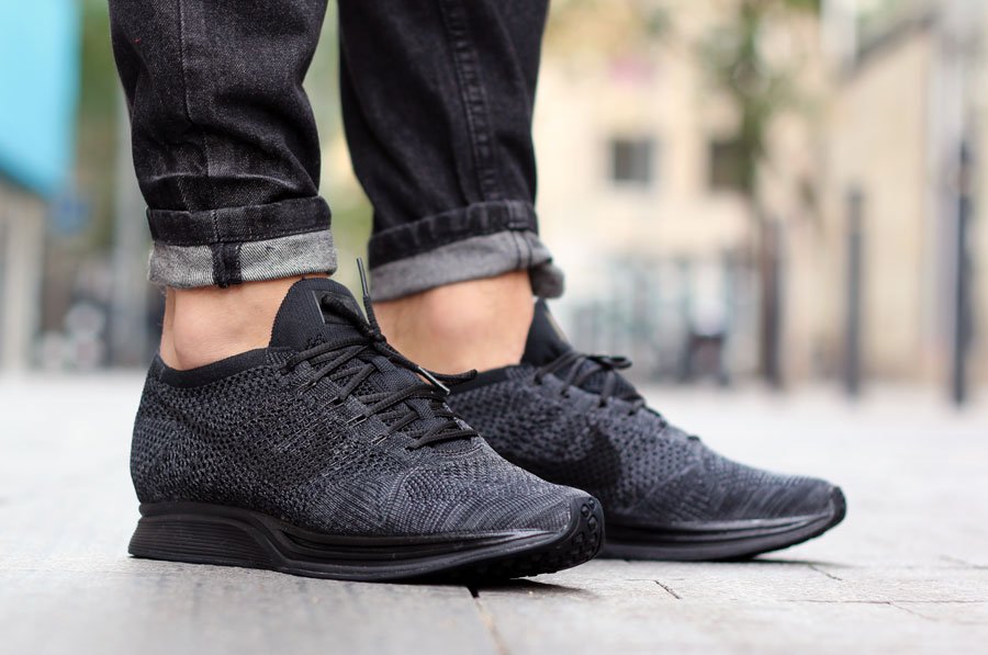 flyknit racer midnight