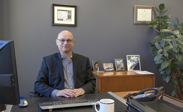 Grain_Canada's tweet photo. Randy Dennis is retiring after 12 years as Chief Grain Inspector for Canada. Thanks for everything, Randy! #CdnAg https://t.co/HMnSLLZffE