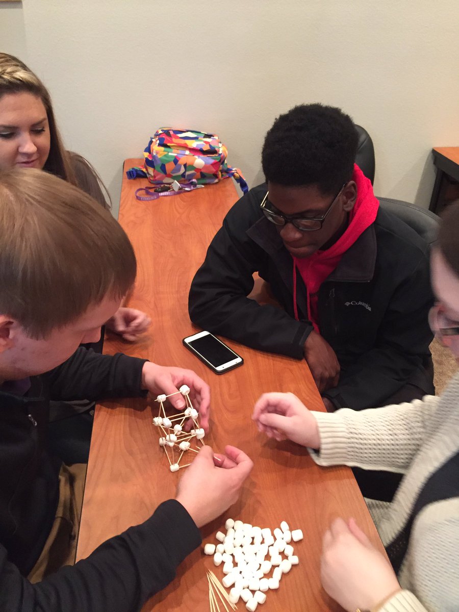 khristystrange's tweet photo. #pirateprof with hands in learning about different philosophies of education! @SAGUTeacherEd https://t.co/DKEDYtuYBP