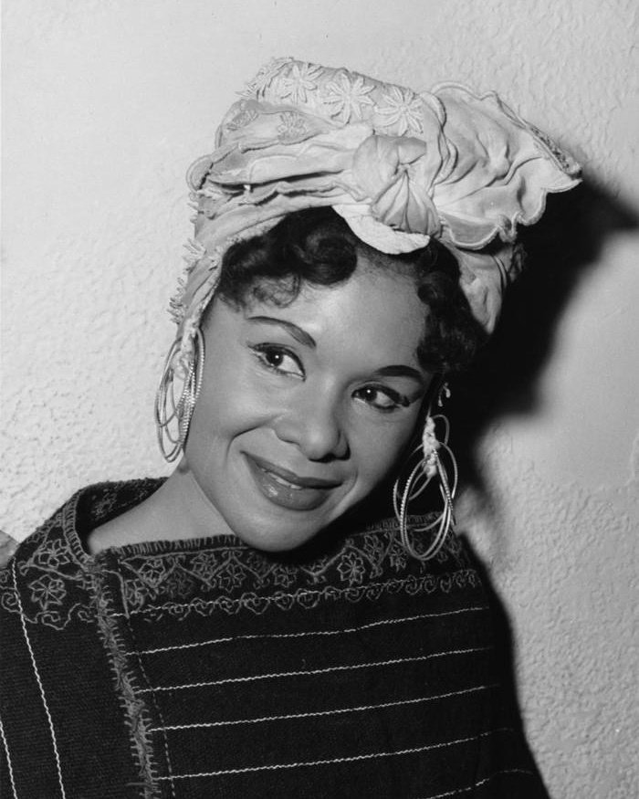 missRnB's tweet photo. I used to want the words "She tried" on my tombstone. Now I want, "She did it." - Katherine Dunham ( see IG for full post ) #Quote https://t.co/iUeDpiXCwr