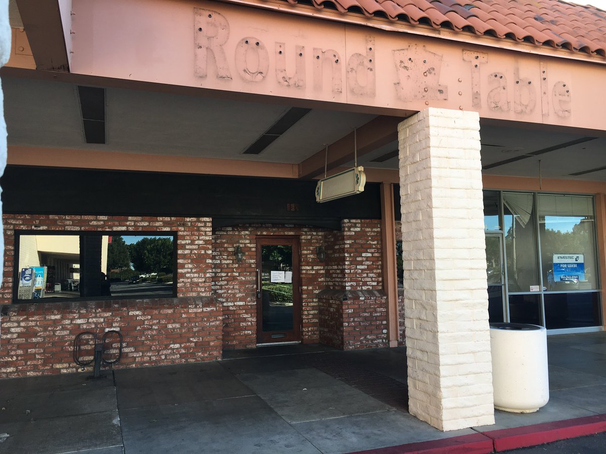 Lisa Mckinnon On Twitter Round Table Ends 30 Year Run In Round Table Ends 30 Year Run In Camarillo Ping Center Other Ventura County Food News