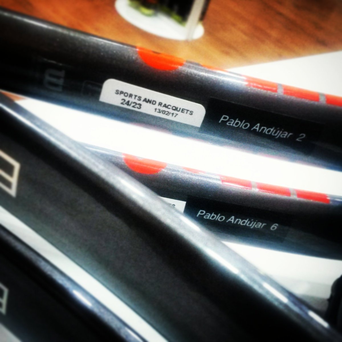 SRacquets's tweet photo. Gracias @AndujarPablo por confiar en nosotros en la preparación de tu vuelta a las pista, esperamos verte pronto luchando @WilsonTenisEsp 💪💪 https://t.co/pIeVZsAEIo