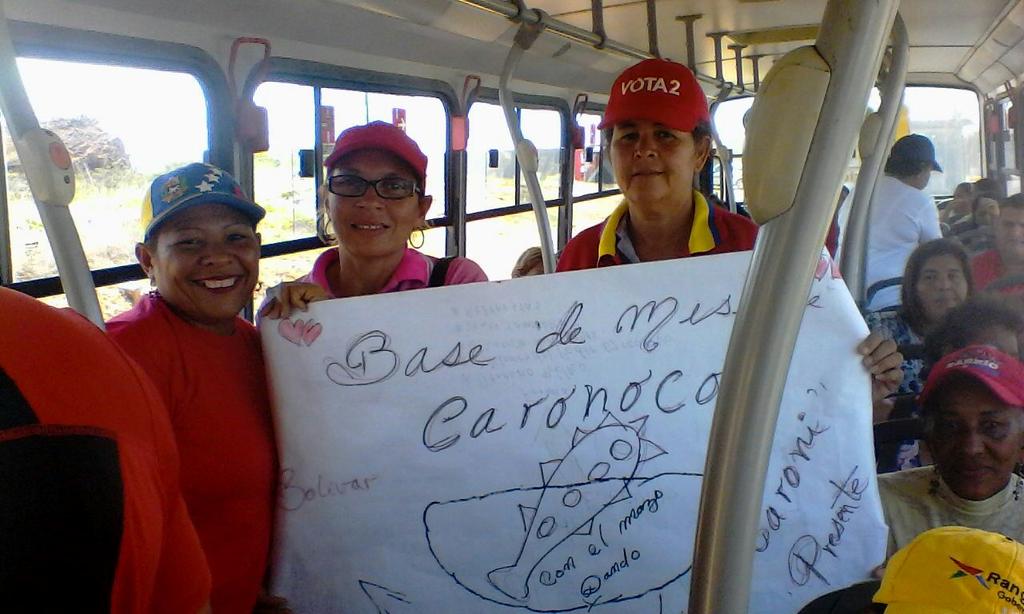 MACALI_1's tweet photo. Equip D L Bases d Misiones Unare  Caroni Consecuentes y En Apoyo Rotundo a Nuestro Gobernador .@rangelgomez y Al Mazo Dando En Cd Bolivar. https://t.co/4phdDQ5WES