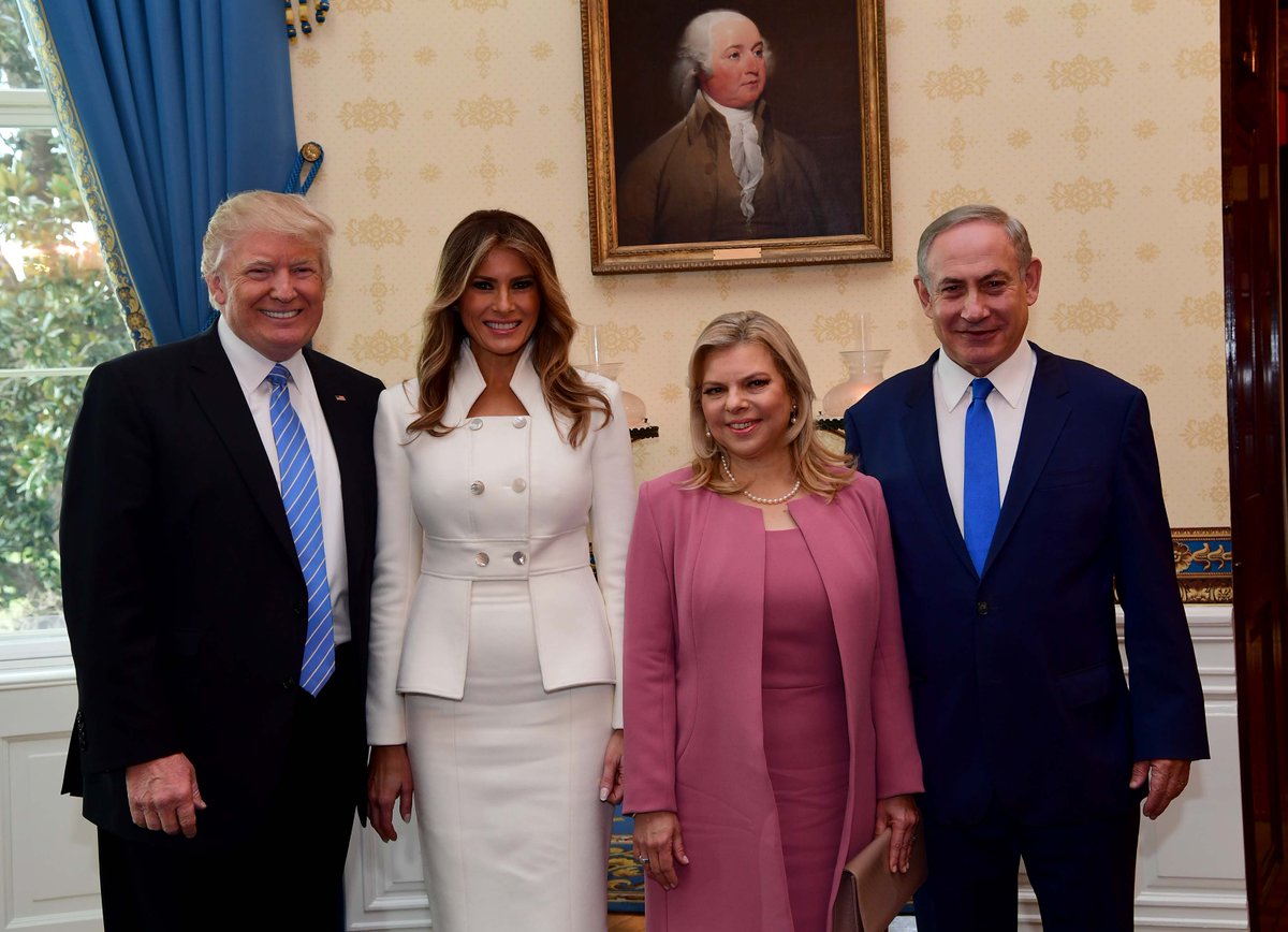 Prime Minister of Israel on Twitter: "Photos: Prime Minister Benjamin  Netanyahu & Mrs Sara Netanyahu welcomed at the @WhiteHouse by @POTUS Donald  Trump & @FLOTUS Melania Trump. https://t.co/oTXt45ERdc" / Twitter