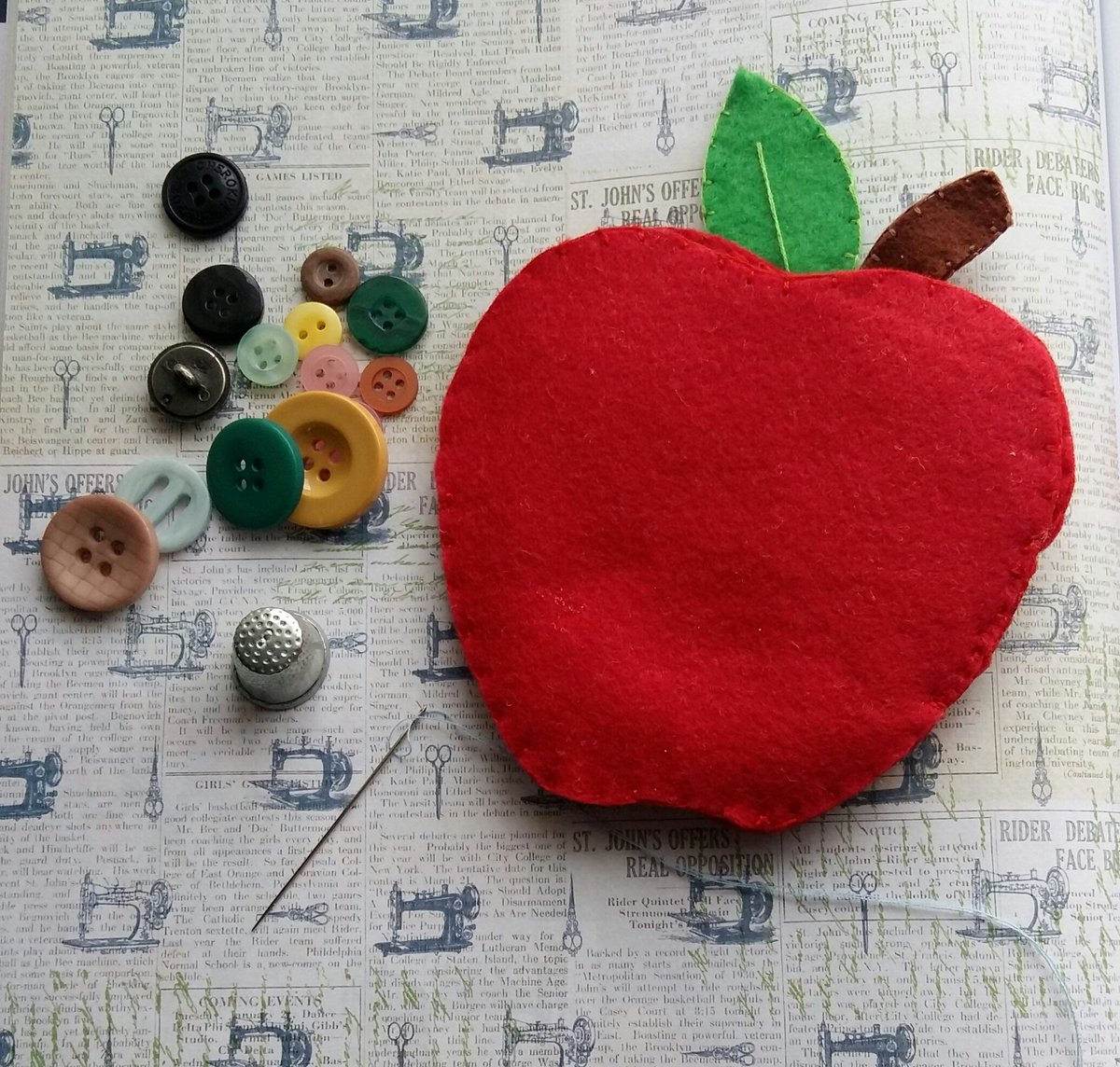 OhButtonMe's tweet image. #handmadehour folksy.com/items/6504765-…