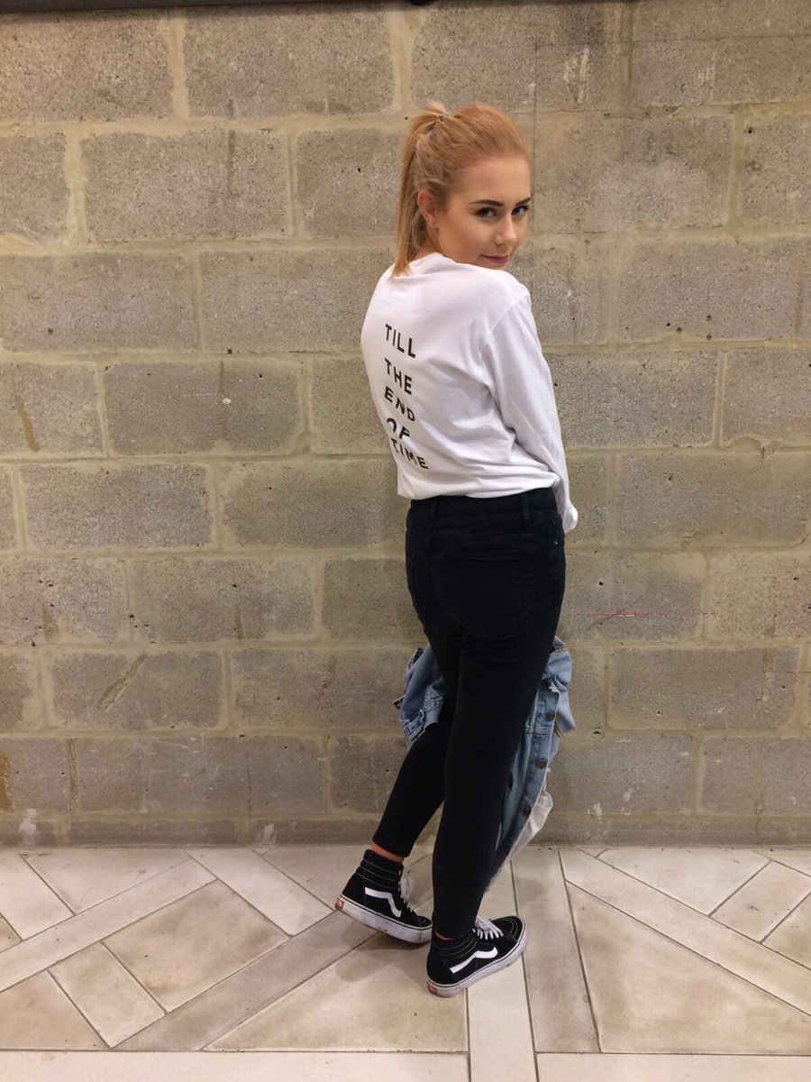 aIiciaanewton's tweet image. Till the end of time