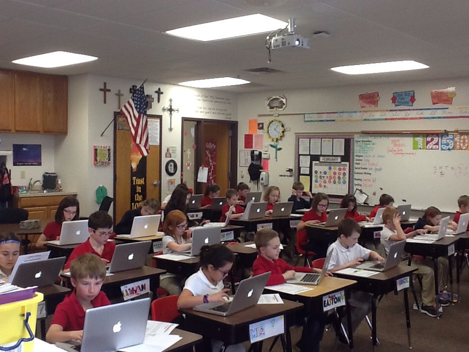 stacianderson_s's tweet image. Using nces.gov to create line graphs #norfolkcatholic #technologyatwork