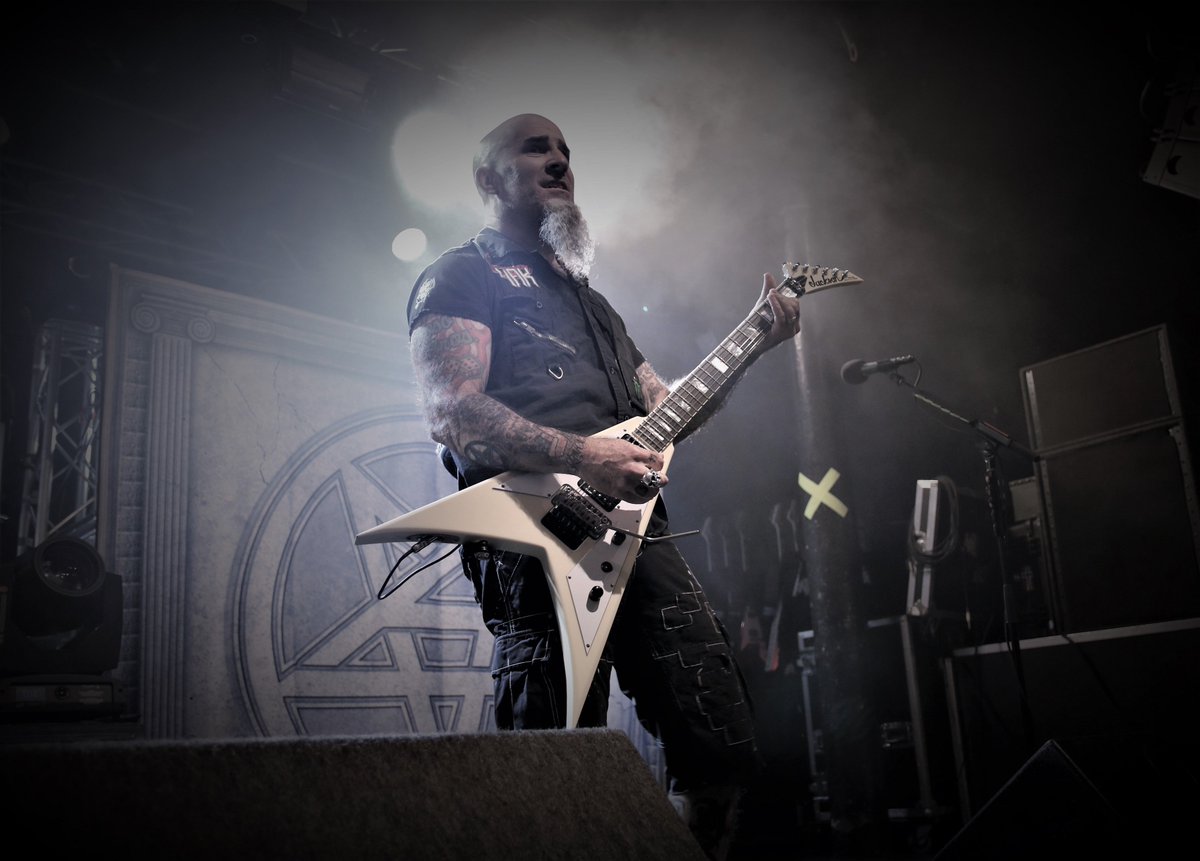 E_Rock_Reviews's tweet photo. @Scott_Ian @Anthrax Sensational performance at Nottingham Rock City. Thank you ! https://t.co/M9unyWKL3v