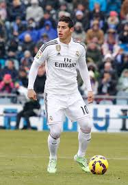 ritmodegol's tweet photo. Cambio táctico sé técnico merengue #JamesRodriguez titular... control y creación en el medio campo #ChampionsLeague https://t.co/5tKW78wf5q
