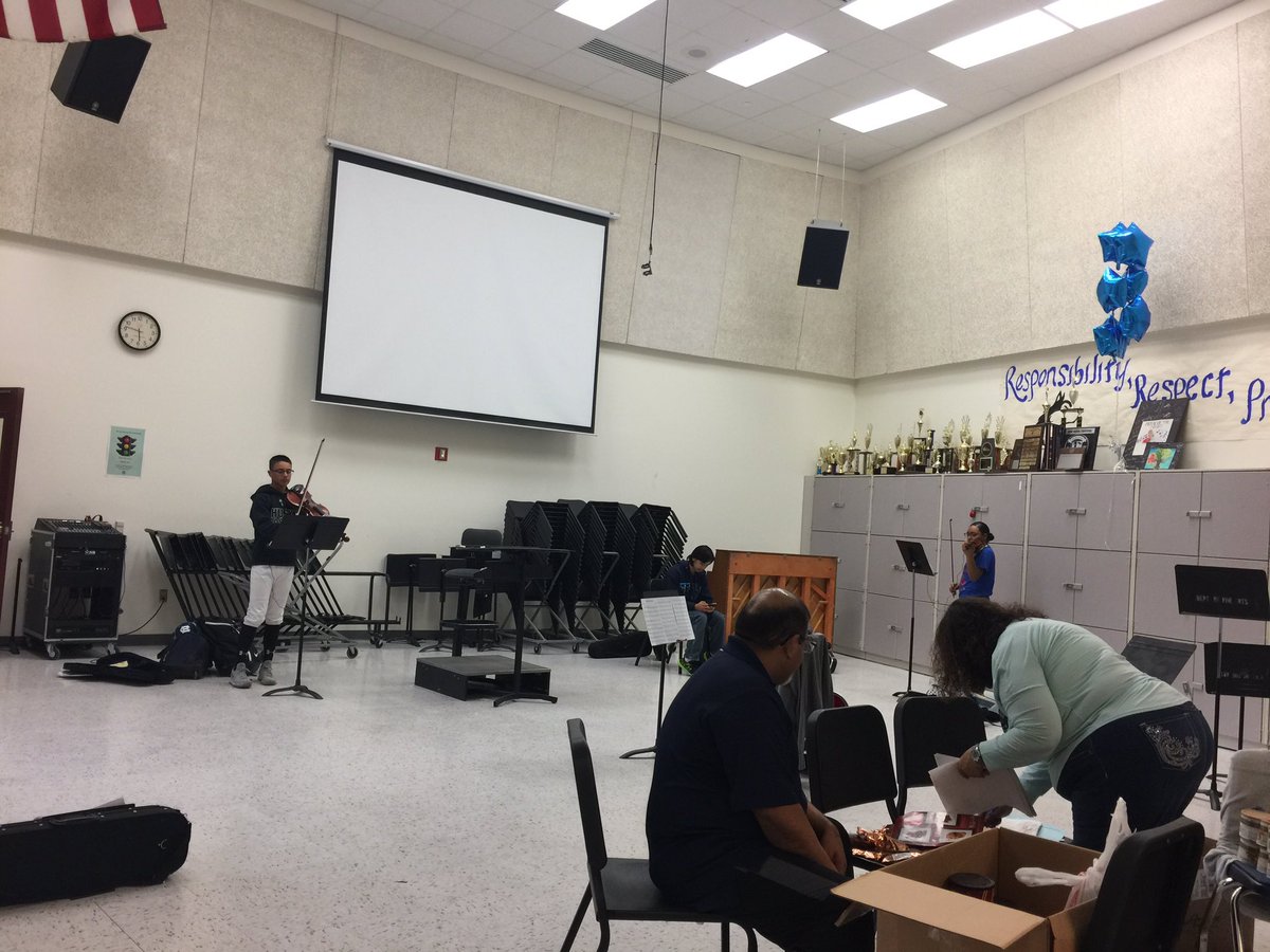 ChapinOrch's tweet photo. UIL Stage group auditions, the nerves are real! You got this huskies! #orchdorks #auditionnerves https://t.co/IsYM8jzeE1