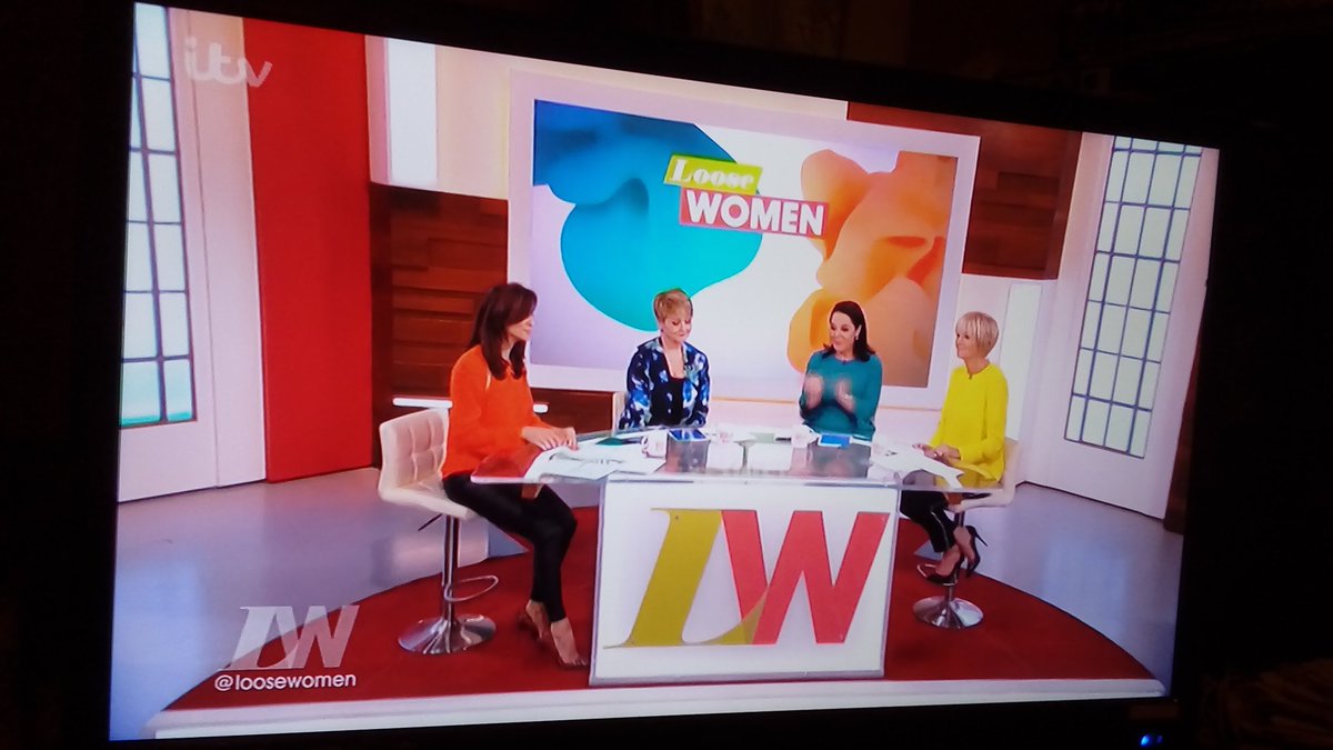 ChrisJW1987's tweet photo. Oh crumbs, i got a bit choked up with @Reallisariley @loosewomen #GoodLuckLisa sending you lots of positive vibes #LooseWomen https://t.co/LKuyIc6oU8