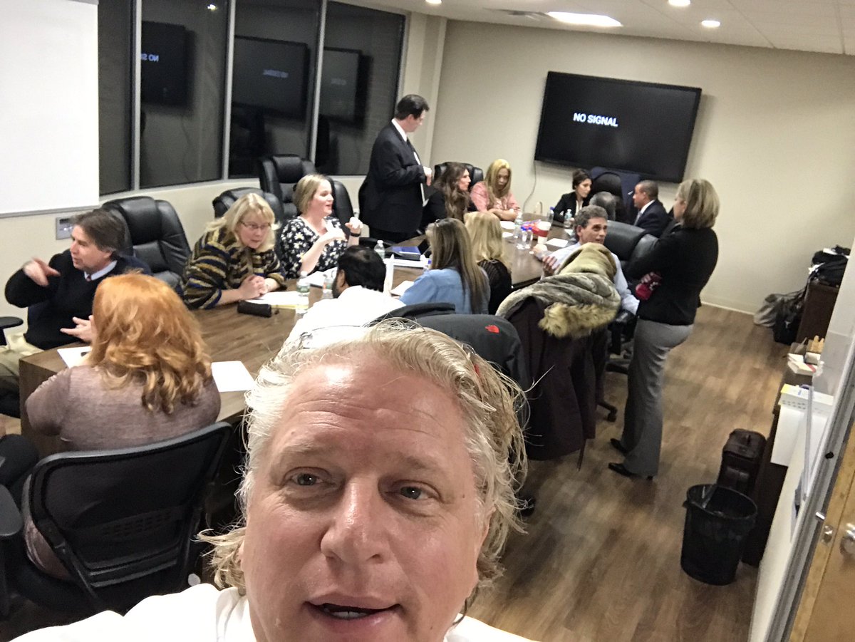 PMA_IPANS's tweet photo. Another late night with our Ipa team and many others ! Thank you elite pilot  9 !! https://t.co/oNha3VorY0