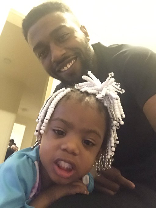 Me and the niece https://t.co/F1sYRqL1pV<a href="/tag/funrun2"class="tags"><span>#funrun2</span></a><a href="/tag/killadave"class="tags"><span>#killadave</span></a><a href="/tag/bladesofsteel"class="tags"><span>#bladesofsteel</span></a><a href="/tag/rifekyb24"class="tags"><span>#rifekyb24</span></a>