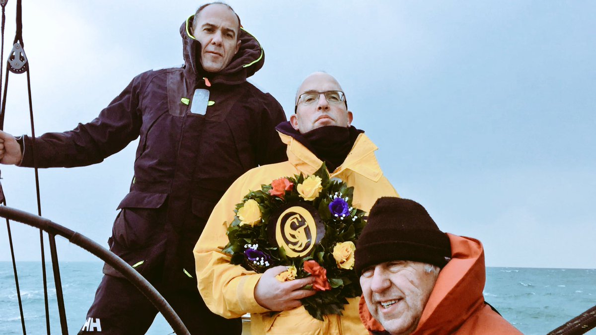 ChannelDash75's tweet photo. 12 Feb. 17: Impressions from the #ChannelDash #Offshore Remembrance ceremony conducted by @GOSTest1999 #RCPYC #IMMHH #CDA #DGSM & #AIDHNC https://t.co/N28AZPyr4k