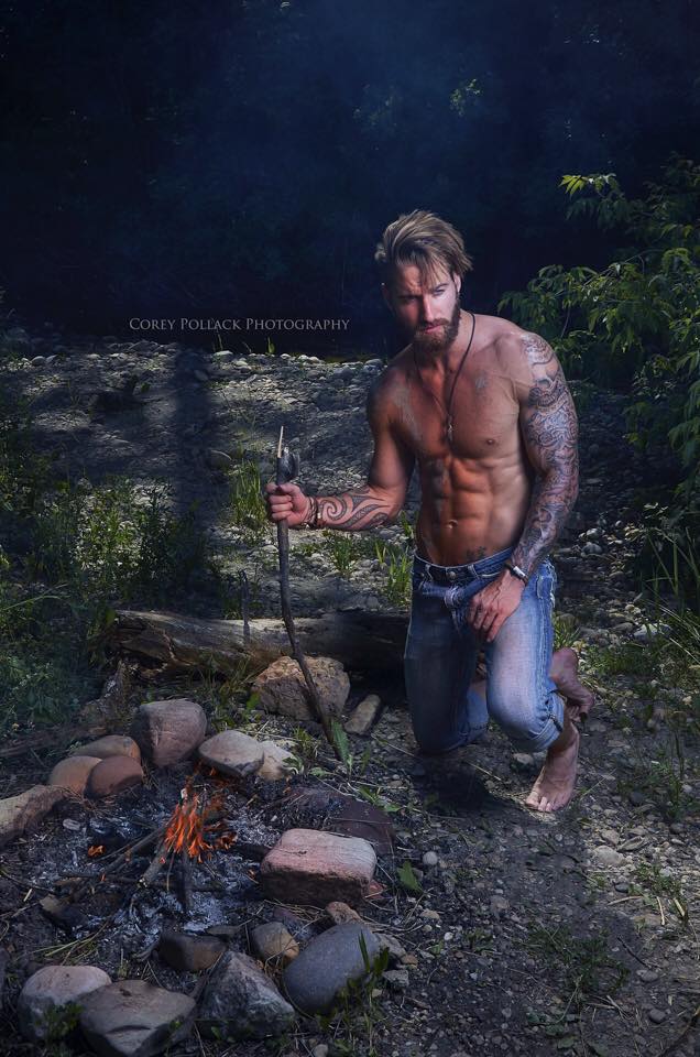 WitcherLefroy's tweet image. Brujo Superior de la escuela del Gato. Experto alquimista y asesino de Vampiros y Lobos. Nueva ficha de Pje. ¿RT? twitlonger.com/show/n_1spkhr9…