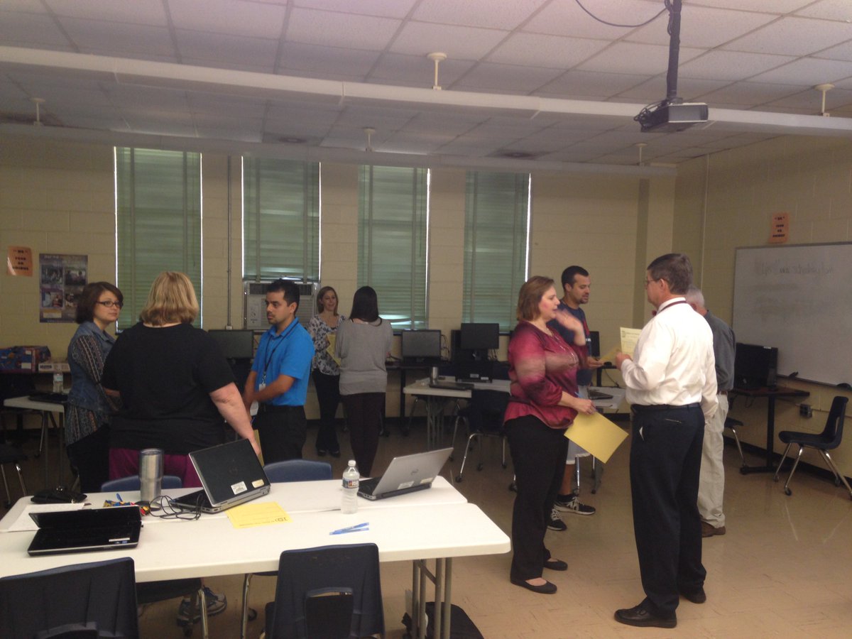Dixon_Bulldogs's tweet photo. Teachers engaged in #Inquiry and #Collaboration during planning period sessions today. #WICOR #InsideOutsideCircles #TogetherHasPower https://t.co/8XXnqW16if