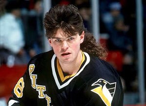 Happy 45th birthday to Jaromir Jagr. One of the greatest to ever play the game of hockey. 