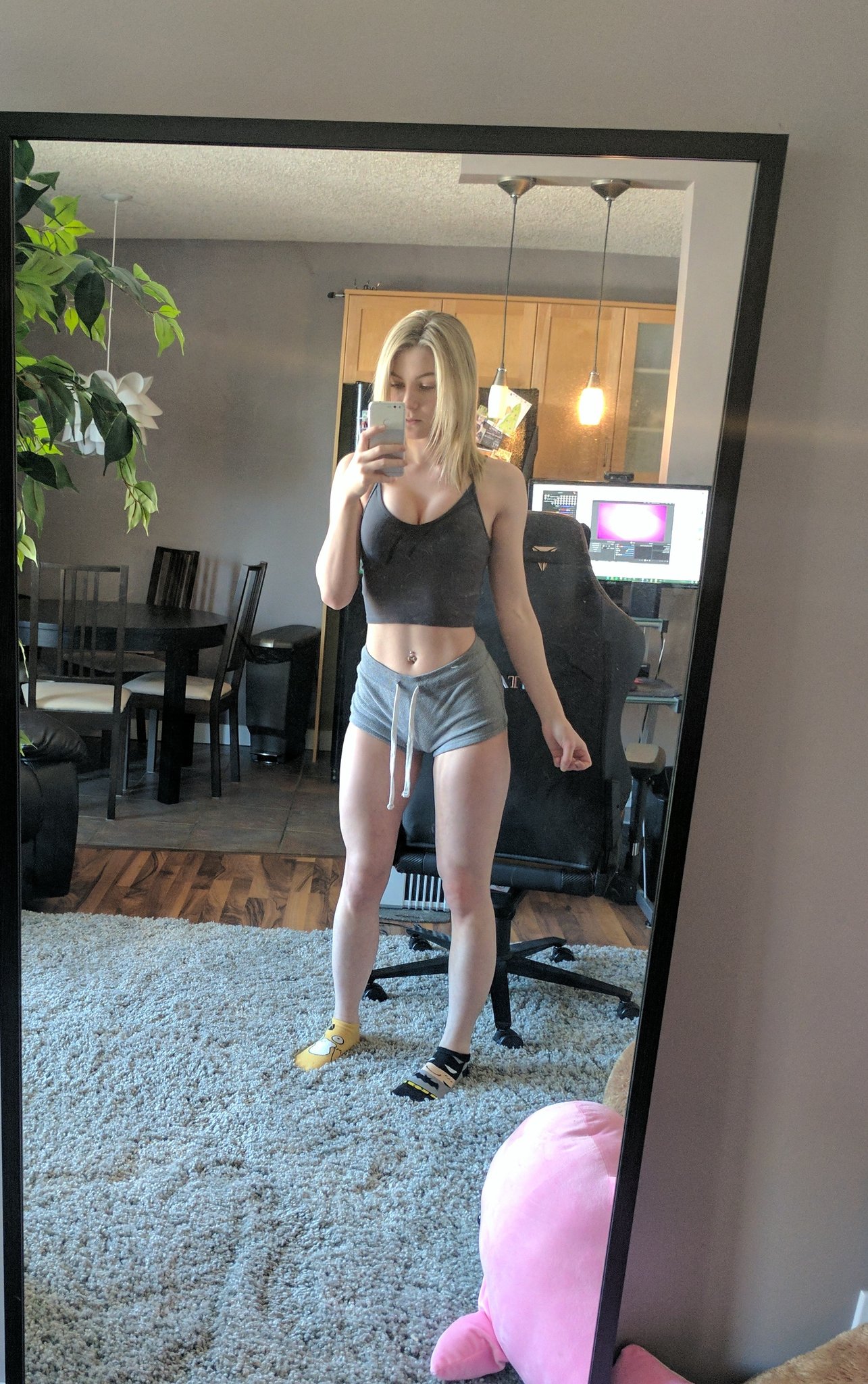 58. 20. twitch.tv/stpeach. 