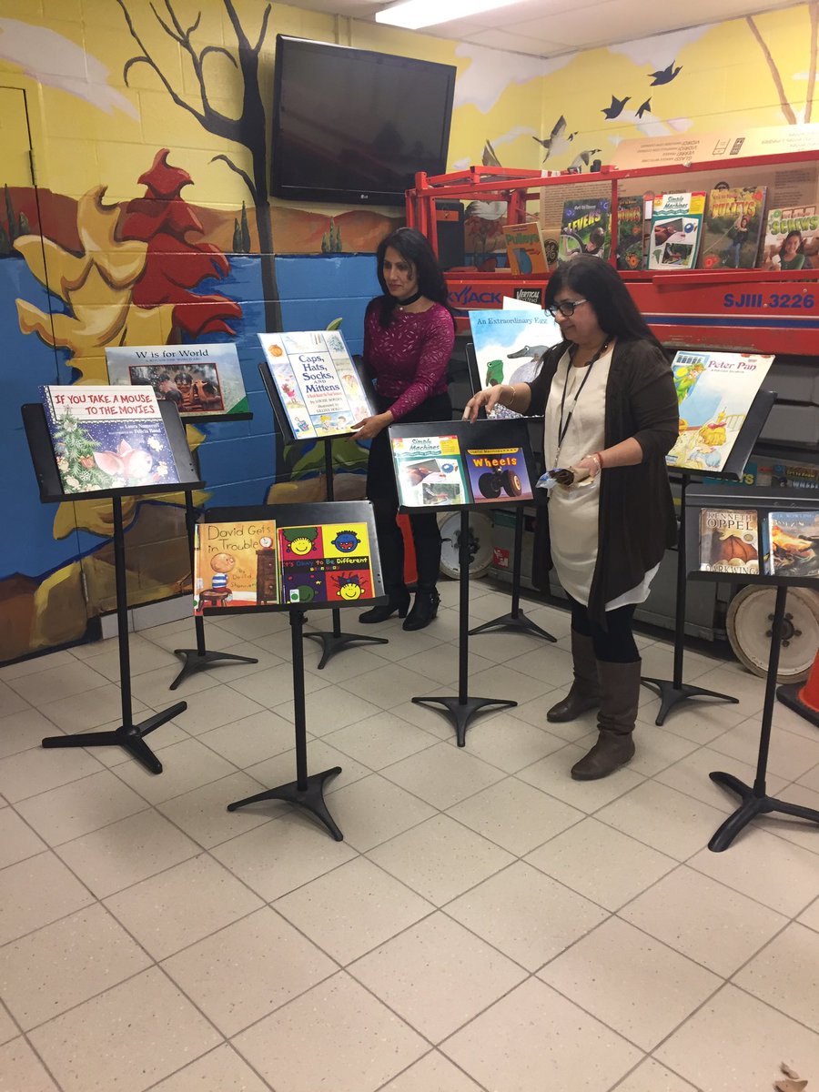 GLPSREADS's tweet photo. Dedicated staff getting ready for an amazing day tomorrow!! @1GreatLakes2013 @PeelSchools https://t.co/NiZOOBPmGe