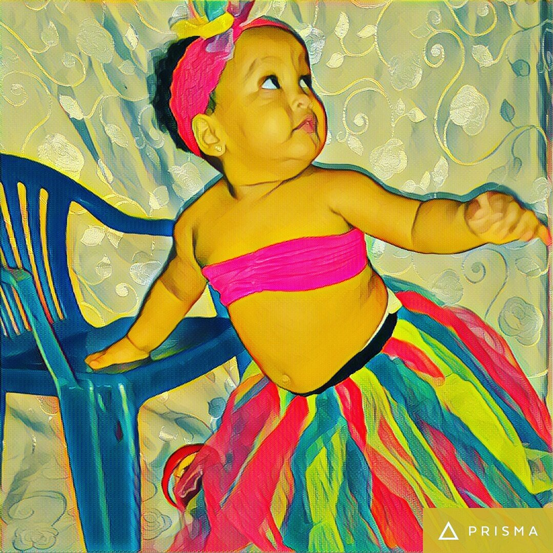 GreisthRamirez's tweet photo. 😍 Mi Muñeca..! Que tu vida siempre este rodeada de colores lleno de felicidad, te amo mi #Purru 😍😍😍 https://t.co/BJp3l7XR0e