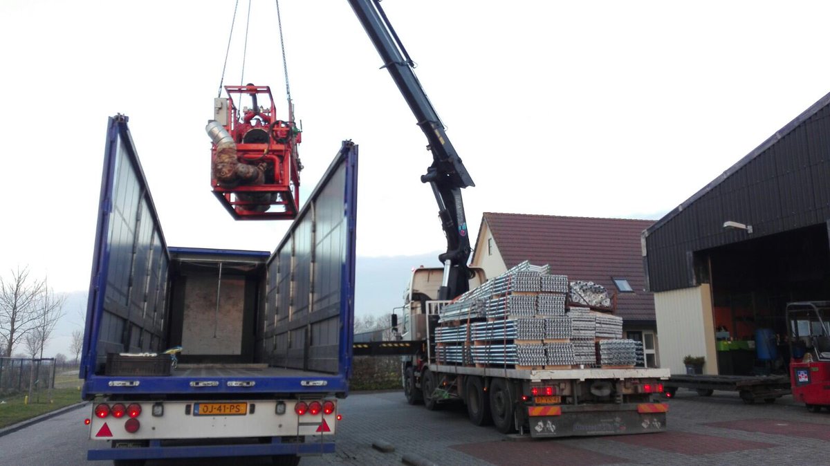 dampootje's tweet photo. Ook vandaag weer een mooie combi hijs/transport mogen uitvoeren @DamstraDriezum https://t.co/sJczPOl47i