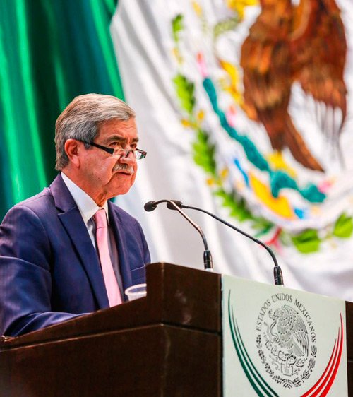 EjeCentral's tweet photo. Con entrega de #CP2015 a @Mx_Diputados Portal se despide de ASF y destaca labor “sin sesgo” https://t.co/Feom8gSqVX https://t.co/8ZIMIlREPq