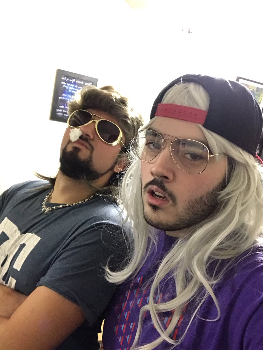 BrotacularPlays's tweet photo. So... expect a good vlog soon with @Varden_Official https://t.co/IBo0rJ7uti