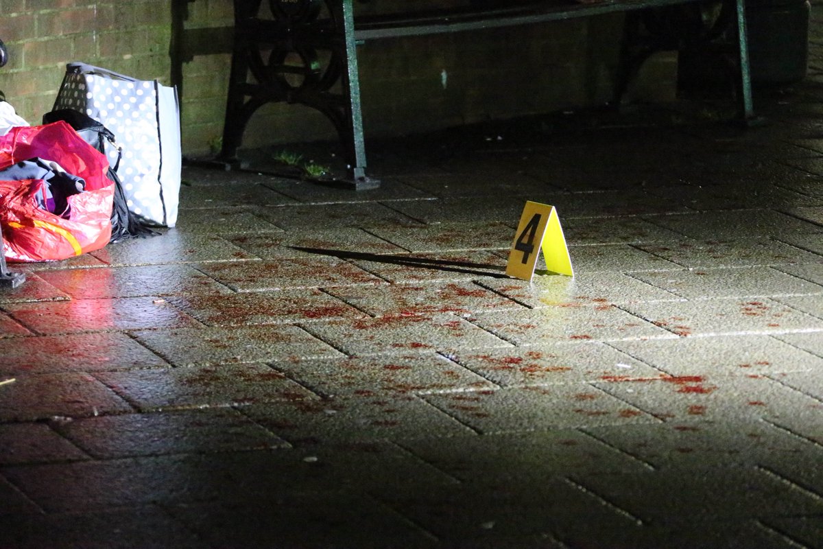 brightonsnapper's tweet photo. Homeless lady attacked in Worthing town centre, very serious GBH with a razor blade, large crime scene, two in custody thank goodness. https://t.co/Jkjdr6Vh1Q