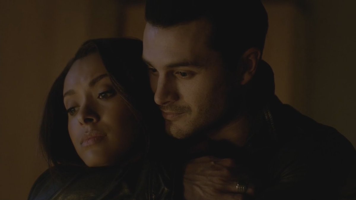 𝓑𝓲𝓪𝓷𝓬𝓪 Bonnie E Enzo The Vampire Diaries